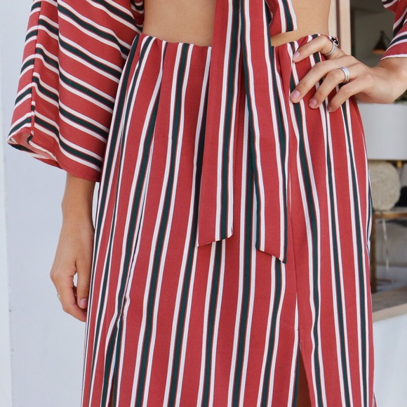 striped maxi skirt - Picture 2 of 5